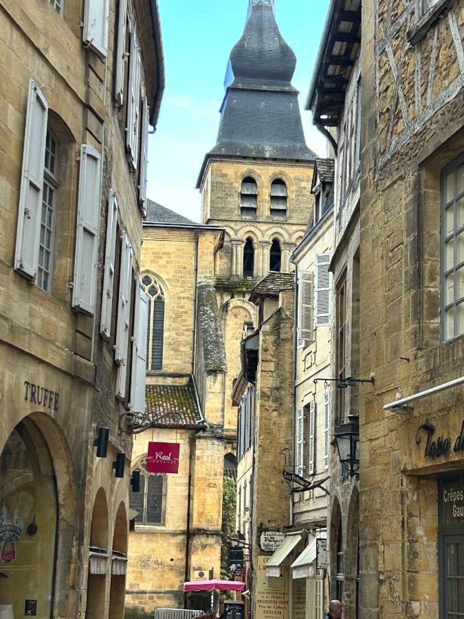 Le Balconnet Apartment Sarlat-la-Caneda Bagian luar foto
